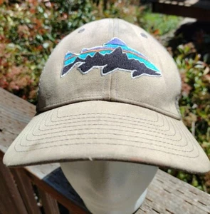 PATAGONIA Trout Fitz Roy Cap. Snapback. Good Condition - Picture 1 of 7