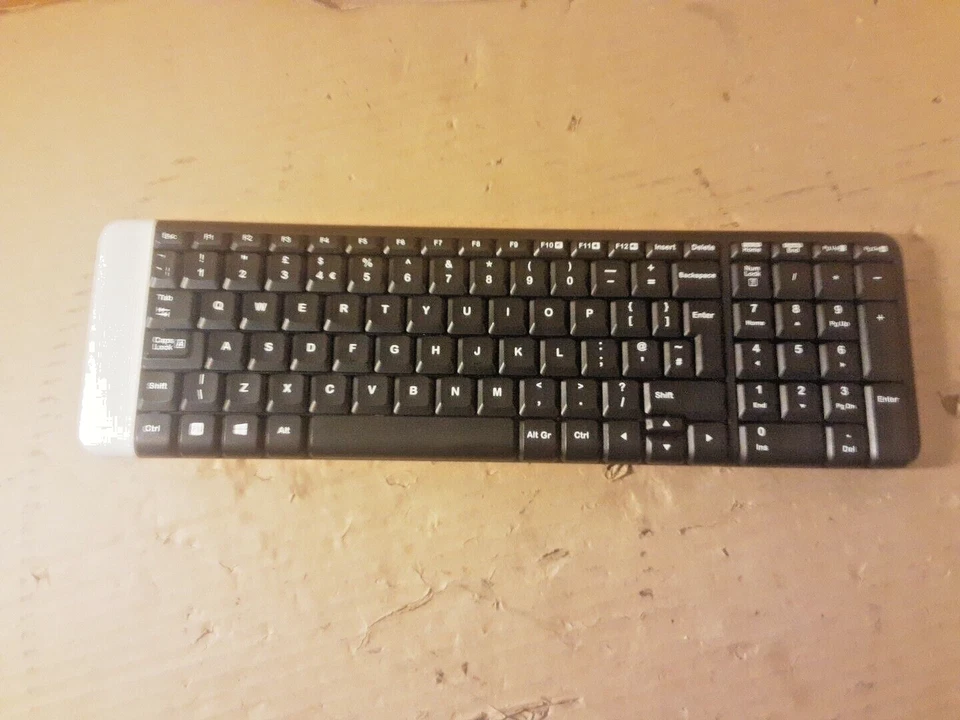 Logitech K230 Spanish Wireless Keyboard Only Mint 5481 NO RECEIVER READ - Image 1 of 4