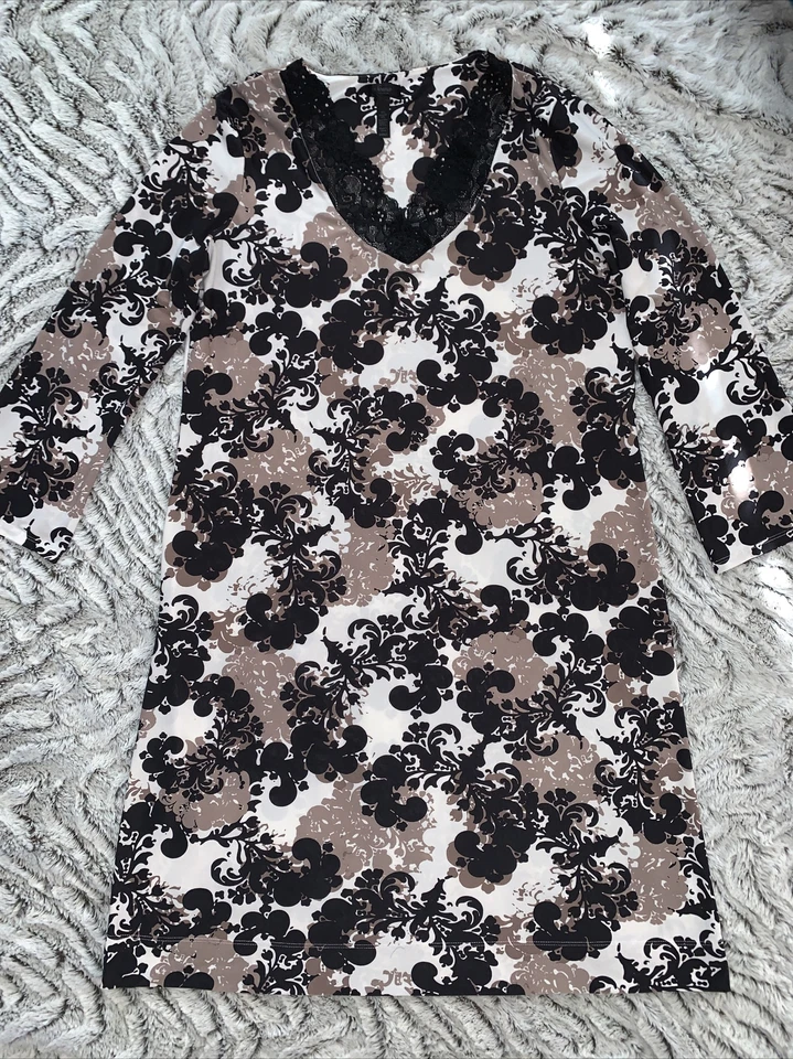 SOMA Intimates  Size S Womens Gown Black Floral Print Sleep/Lounge - Image 1 of 1