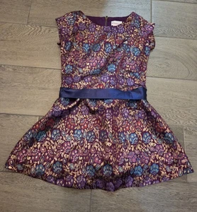 EUC American Girl Puppe MÄDCHEN Blumen Kleid Blumen lila gold Größe 8 - Bild 1 von 3