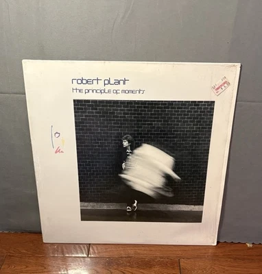 Robert Plant The Principle Of Moments 1983 Vinyl 33 LP - Image 1 of 4