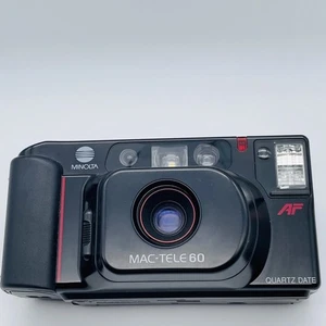 Minolta MAC-TELE Quartz Data Punta e Scatta Fotocamera Compatta - Foto 1 di 10