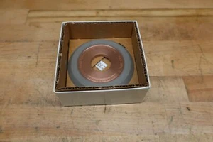 3M 1V1, 4X1/4X1-1/4, X=3/8, V=45 D400 675HL Diamond Grinding Wheel MMMPBDW50393 - Picture 1 of 4