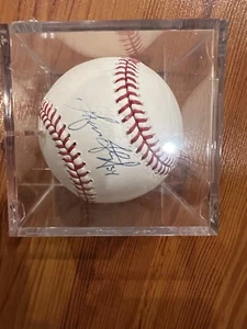 Gavin Floyd Single Signed Baseball Autographed Ball MLB Authenticated - Picture 1 of 3