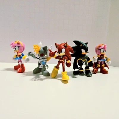 DC SUPER HEROES X SONIC THE HEDGEHOG MYSTERY FIGURE BLIND BAG SET OF 5 NEW 2.5" - Image 1 of 4
