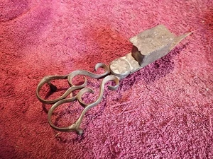 ANTIQUE 1800-s HANDFORGED SPRING LOADED CANDLE SNUFFERS SCISSORS SWEDEN SWEDISH - Picture 1 of 6