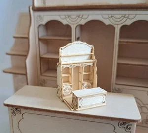 Klappladen 1/144  Bastelset H 3cm Holz Neueste Idee für Miniaturisten - Bild 1 von 5