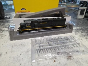 HO Scale Athearn Genesis G67071 CRR Clinchfield SD45-2 Diesel LOCOMOTIVE TRAIN - Picture 1 of 15