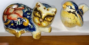 CALTAGIRONE ART POTTERY CAT & BIRD FIGURINES ITALY HANDPAINTED - Picture 1 of 8