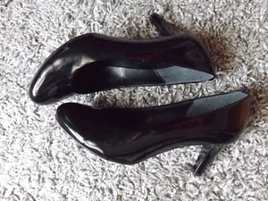 GABOR;PUMPS;SCHWARZ;LACKLEDER;GR 7;EU 40;NW;TOLL!!! - Bild 1 von 8