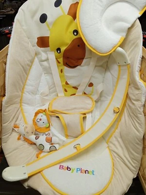 New Baby Swing Cover Set by Baby Planet Australia Beige Yellow Giraffe  - image 1 of 4