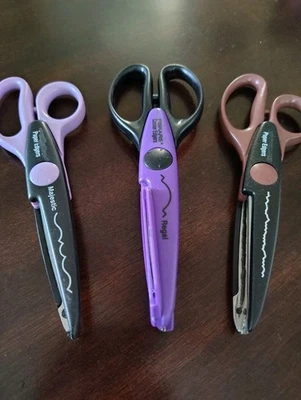 Fiskars Scissors Paper Edgers: majestuc, Regal Preowned Crafts Art Excellent  - Image 1 of 4