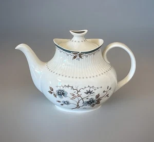 Tetera antigua colonia Royal Doulton English China TC-1005 de colección - Imagen 1 de 10