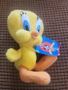 Tweety Bird--1999--Excellent Key Chain Pocket condition--Warner Bros Studio 5in - Picture 1 of 4