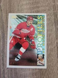 1995-96 Topps Hockey Mark Messier Profiles Sergei Fedorov Red Wings - Picture 1 of 2