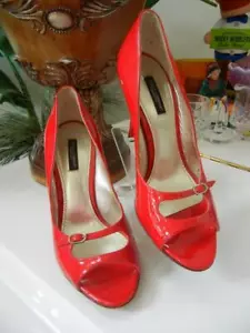 DOLCE & GABBANA RED PATENT LEATHER PEEP TOE STILETTO HEEL SHOES EU 38 USA 8 VGC - Picture 1 of 13