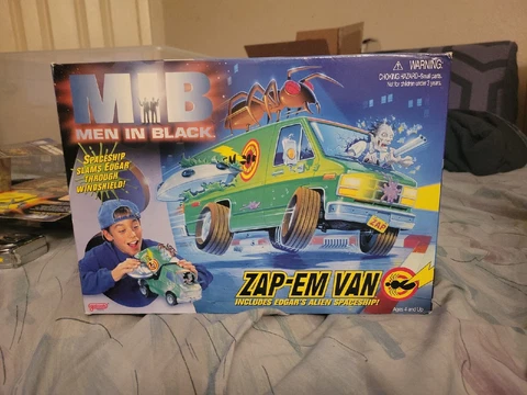 Vintage Galoob Men In Black  ZAP-EM VAN BRAND NEW & SEALED Box NOS 1997!!! Cover
