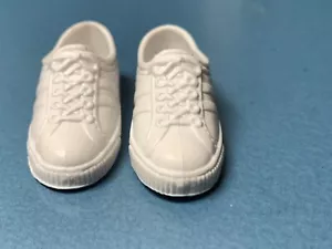 Mattel vintage? Barbie Ken Muñeca Blanco Tenis Zapatos Tenis Hechos Hong Kong Inv C - Imagen 1 de 6