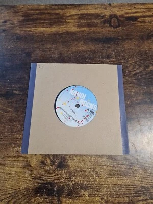Hanoi Rocks - Don't You Ever Leave Me - CBS - A4885 - 7" 45rpm - UK - 1984 - Image 1 of 4