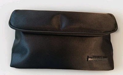 Bolso CHANEL Perfumes Negro Cosmético Marcado Baratija Cremallera Negro Regalo Pequeño Foto 1 de 4