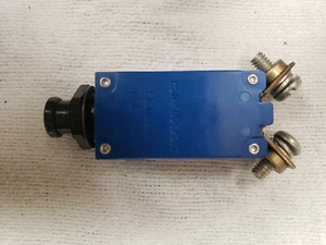 Aircraft CIRCUIT BREAKER PUSH BUTTON Style 8500-005-2  2 AMP C/B - Bild 1 von 5