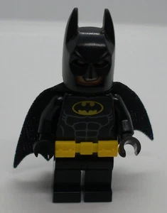 Lego Super Heroes Figure - Batman (Cloth Cape Black Super Heroes) New - Picture 1 of 3