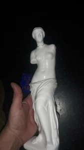 Beautiful Vintage Atlantic Mold Venus De Milo Statue (see description) - Picture 1 of 5