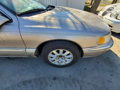 LINCOLN CONTINENTAL 1998-1999-2000-2001-2002 GUARDABARROS DERECHO PASAJERO BQ Foto 1 de 2