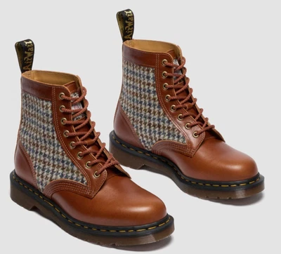 DR. MARTENS 41756200 CL_CALF_HARRIS_TWEED_MIE_1460_PASCAL_AMBER TAN MULTI 2025 - Image 1 of 4