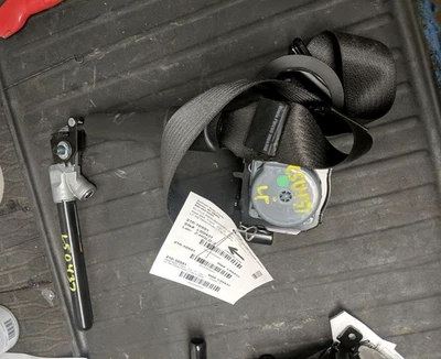 2018-2020 Chevrolet Trax Front LH Driver Seat Belt Retractor Assembly Black OEM Foto 1 de 3