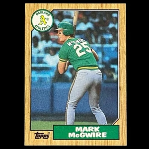 1987 Topps #366 Mark McGwire radiocontrol novato Oakland Athletics A's -- casi nuevo-como nuevo - Imagen 1 de 2
