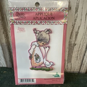 Vintage 1997 Precious Moments Applikationen Stickerei Patch Gänsemädchen #534 NEU - Bild 1 von 2