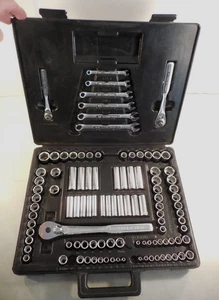 Vtg CRAFTSMAN 105 PC* Mechanics Tool Set USA SAE METRIC 1/4 3/8 1/2 DR USED - Picture 1 of 24