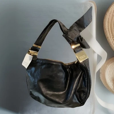 NUEVO CON ETIQUETAS Cartera Vintage Badgley Mischka Carina HOBO Acentos Dorados y Lazo de Cuero Negro Foto 1 de 4