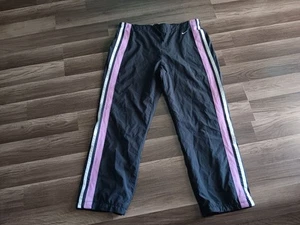 Nike Damen Gr. L 12/14 grau Farbe & pink & weiß gestreift Windbreaker Hose - Bild 1 von 16