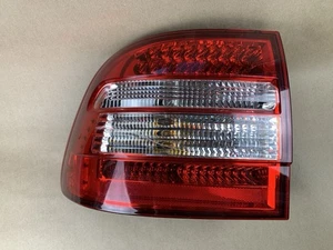 08 09 10 Porsche Cayenne  Driver left tail light OEM 95563148701 - Picture 1 of 14