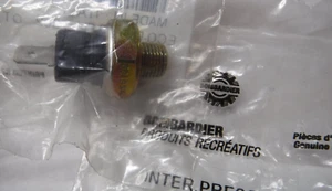 Interruptor de presión de aceite OEM 2004-2007 04 05 06 07 CAN-AM RALLY 175 420956166 V24-41G - Imagen 1 de 2