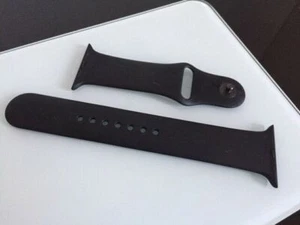 Apple Watch 42mm SPORT M/L Loop Silicon Armband schwarz iWatch Uhrenband - Zdjęcie 1 z 3