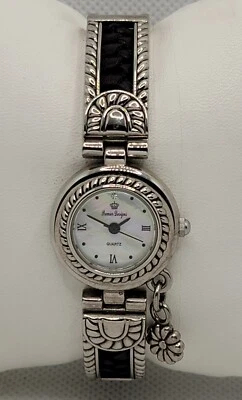 Ladies Premier Designs Petite Silver Tone Brown Leather Band Analog Watch K3 - Imagem 1 de 4