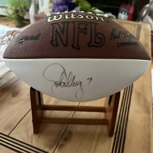NFL JOHN ELWAY Football autografato NO COA - Foto 1 di 1