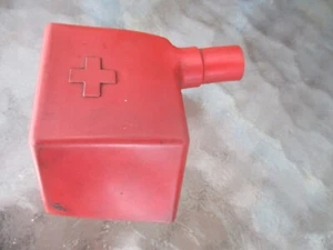 GENUINE FORD EA EB ED NA NC DA DC POSITIVE BATTERY TERMINAL COVER - Picture 1 of 9