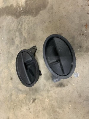 2003-2007 Saturn Ion 4 Door Interior Door Handle Rear Drivers 15227584 - Image 1 of 4