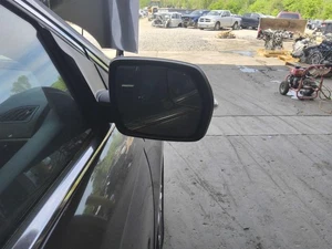 Espejo retrovisor derecho usado se adapta a: Ford Edge Power 2015 carrocería color tapa lámparas de aproximación - Imagen 1 de 24