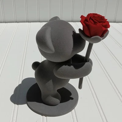 JOYFLOWER Rosa Conservada con Fieltro Oso de Peluche Gris Regalo para Novia Esposa NUEVO Foto 1 de 4