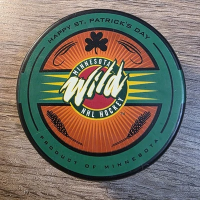 Minnesota Wild Temporada 2004-2005 Día de San Patricio Holiday Series Disco de Hockey Foto 1 de 2