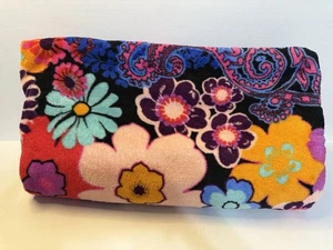 Vera Bradley Floral Fiesta Throw Blanket 50x80 - Picture 1 of 4