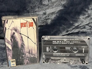 Rock Post Grunge 90s Pearl Jam VS. Cassette Tape (Sony TH 1st 1993) - Picture 1 of 4
