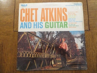 Chet Atkins - Chet Atkins And His Guitar - RCA Camden CAS659(e) Vinyl LP VG+/VG+ Foto 1 de 4