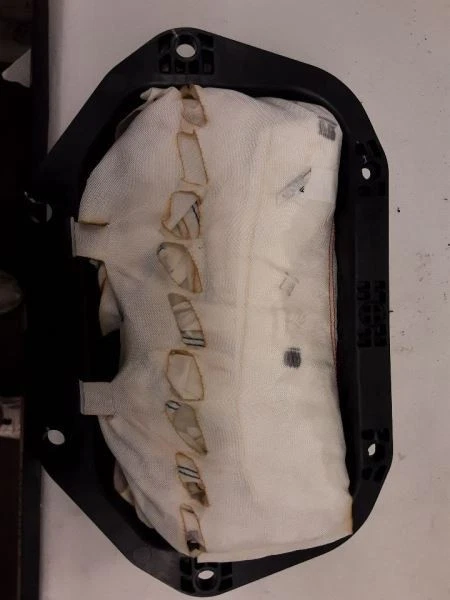 Bolsa de aire superior delantera para tablero Cadillac XTS 2013-2019 pasajero Foto 1 de 4