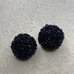 Vintage Lisner Black Glass Bead Clip Earrings - Bild 1 von 8